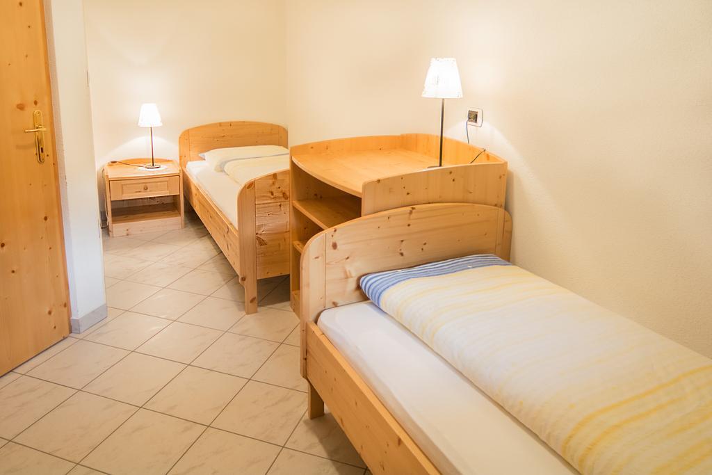 Baerntalerhof Villa Falzes Ruang foto